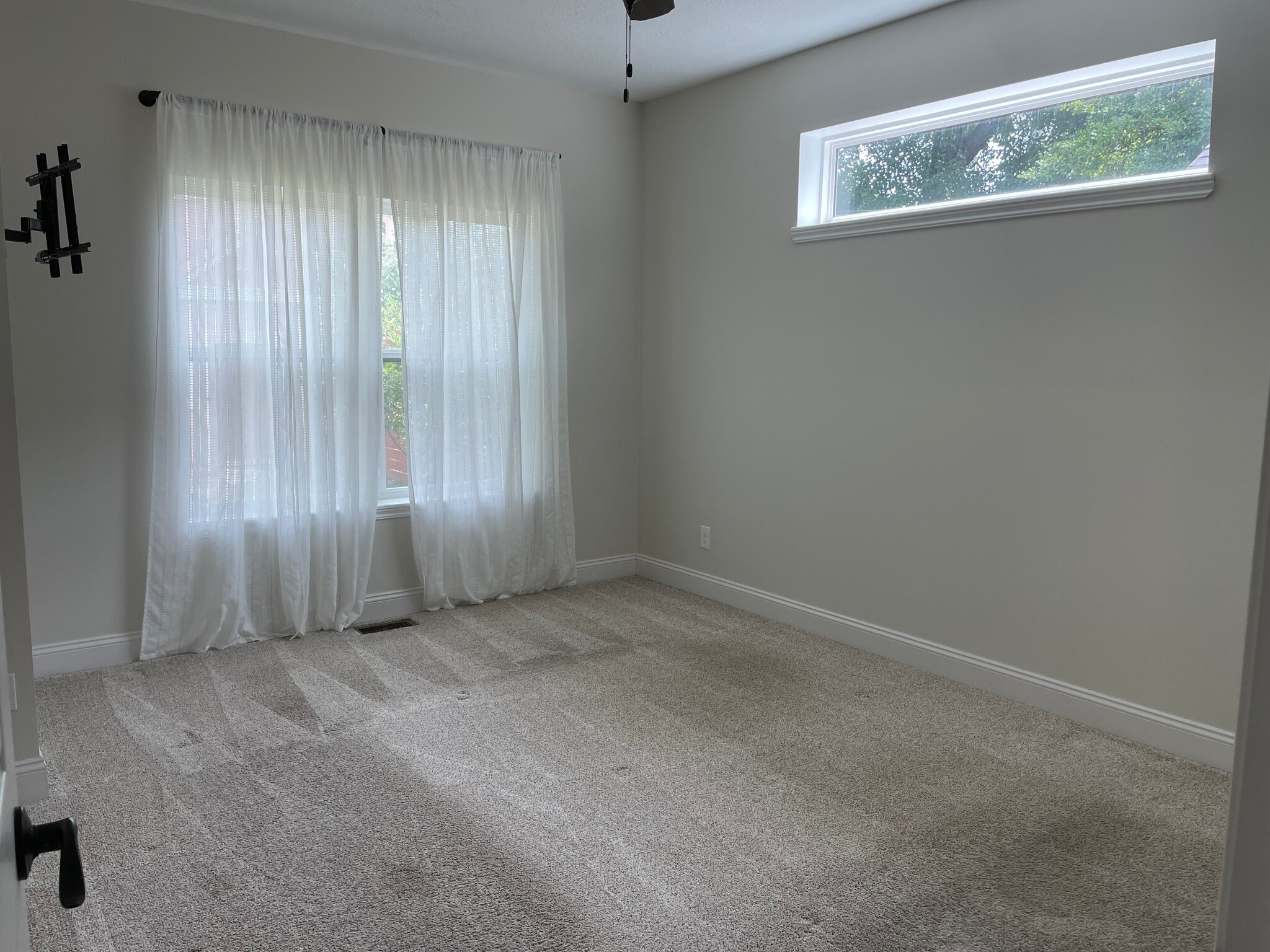 Master Bedroom - 5837 Rockhill Rd