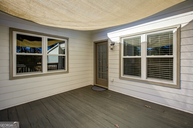 Building Photo - 112 Cottage Grove