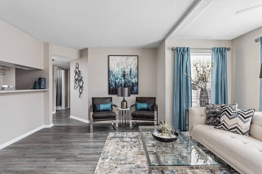 Spacious Living Room - Stonebridge Crossing Apartments