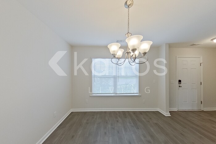 Building Photo - 115 Ebenezer Blf Wy