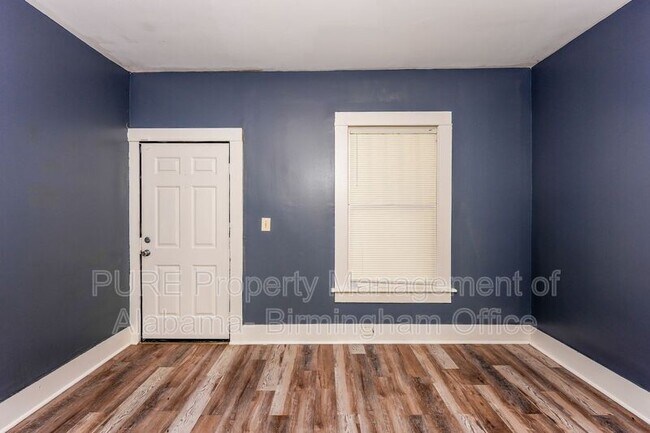 Building Photo - 4617 Court S