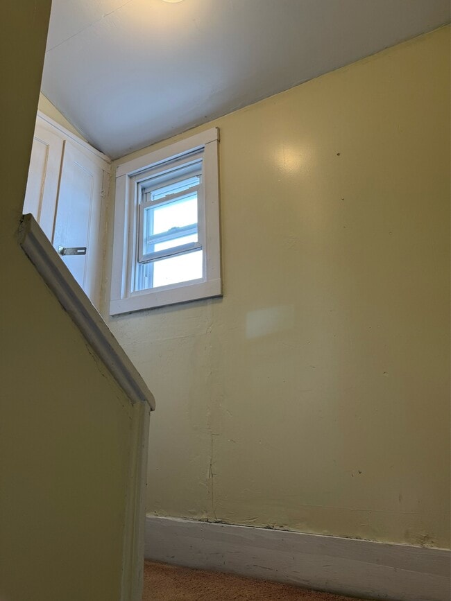 Building Photo - 1408 Ashmun St