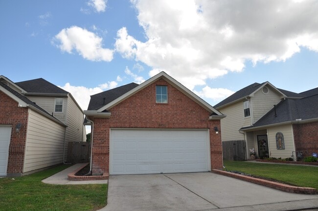 Building Photo - 20913 Sunrise Pine View Ln