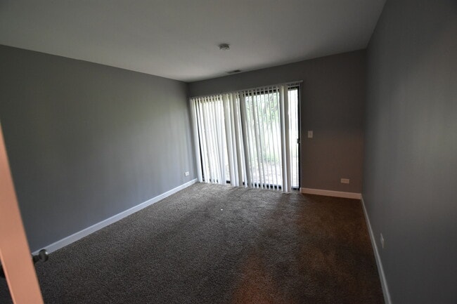 Building Photo - 45 Salt Creek Rd