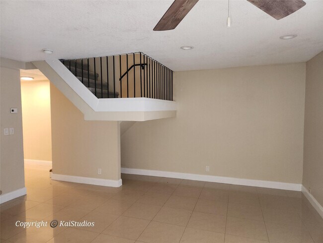 Building Photo - 10293 NW 33rd St