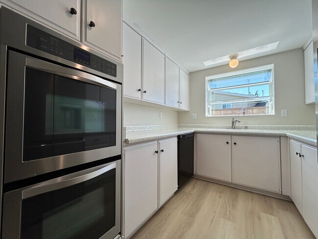 Building Photo - 18172 St Moritz Cir