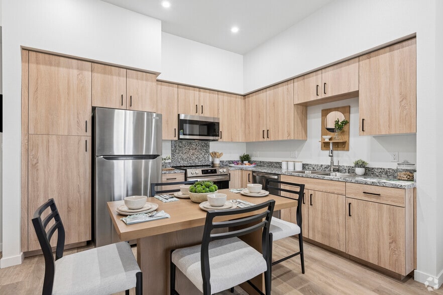 Model D 2BR, 1BA - 860SF - Kitchen - The Grove at Woodlake