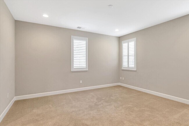 Building Photo - Wow! What a Great Home! Available Soon!