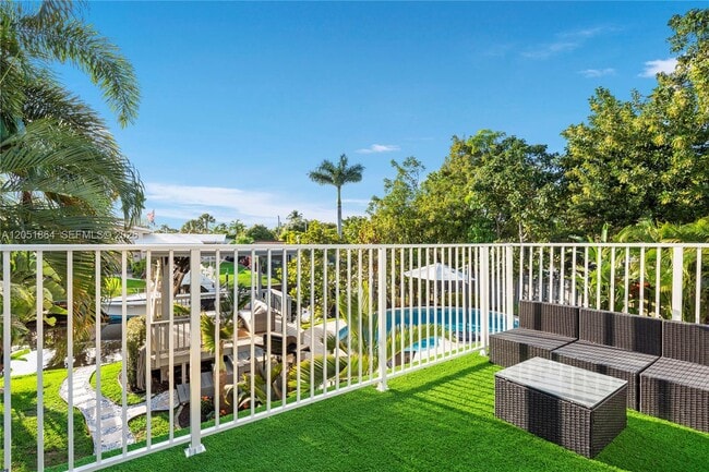 Building Photo - 2531 Key Largo Ln