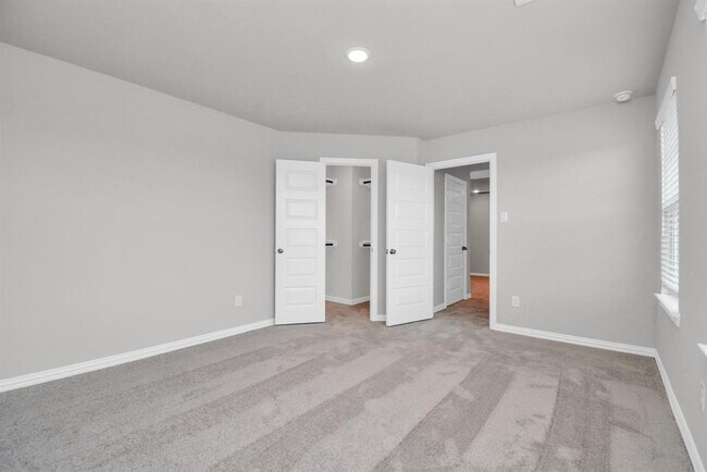 Building Photo - 27107 Newport Trce Ln