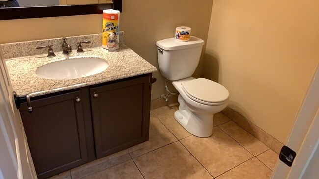 Building Photo - 3 Bedroom - 2.5 Bath - 1395 Sq. Ft. Home f...