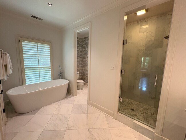 Building Photo - One Of Kind Home In Hedgemore Acres Subdivision! Gated! Landscaping Included! Over 5,000 Sq Ft! M...