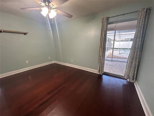Building Photo - 3143 Fiesta Dr
