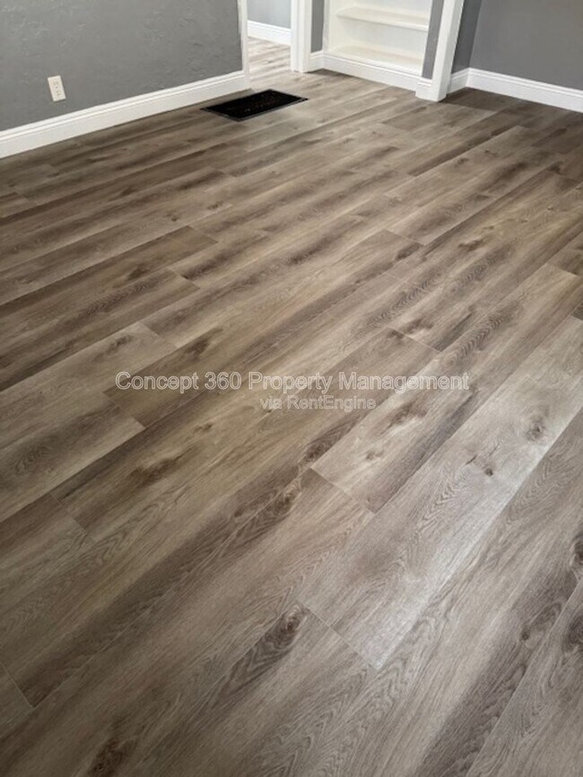 Building Photo - 714 Lime Ave