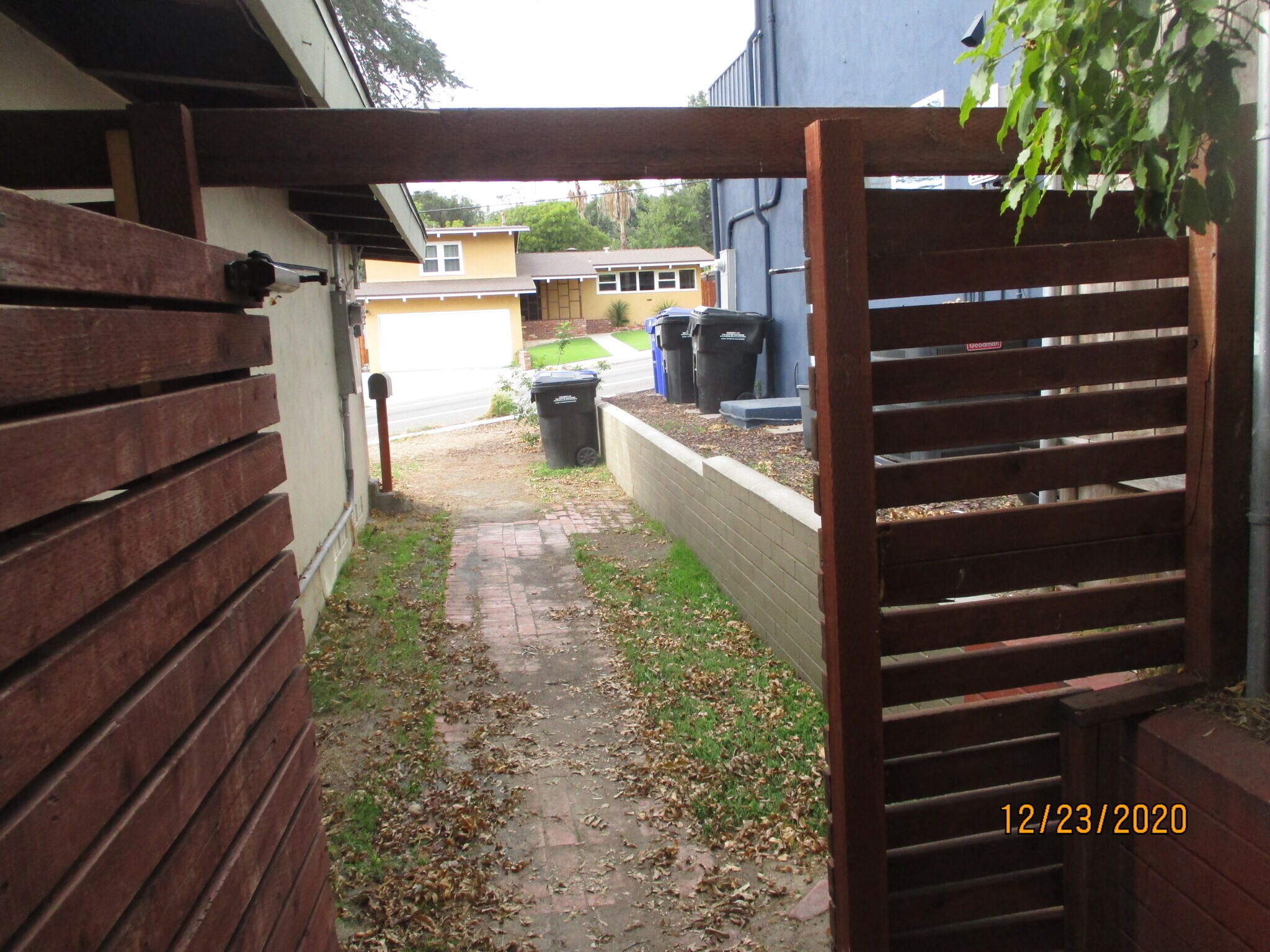 Building Photo - 4953 Campanile Dr