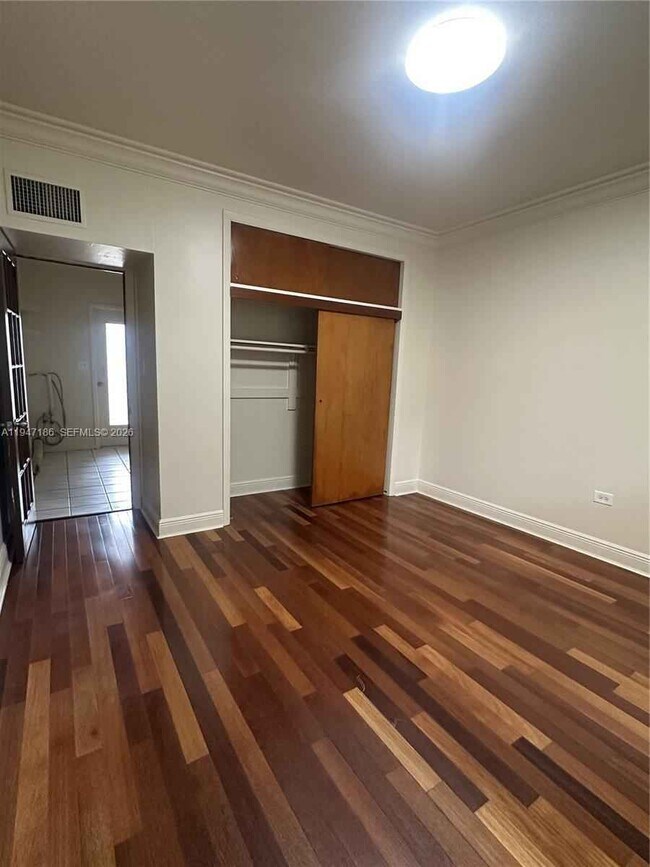 Building Photo - Southwest 97th Avenue, Miami, FL 33165 - 3 BR 2 BA single-family home