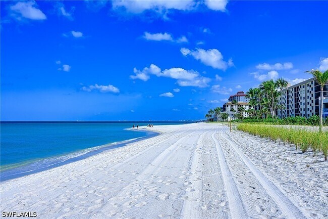 Building Photo - 613 Beachwalk Cir