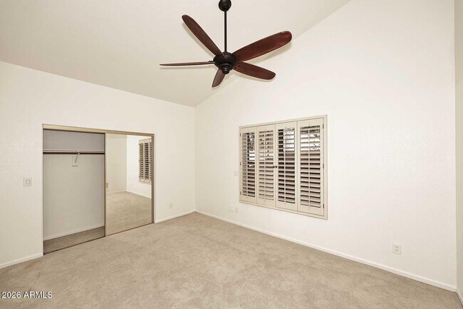 Building Photo - 9969 E Bayview Dr