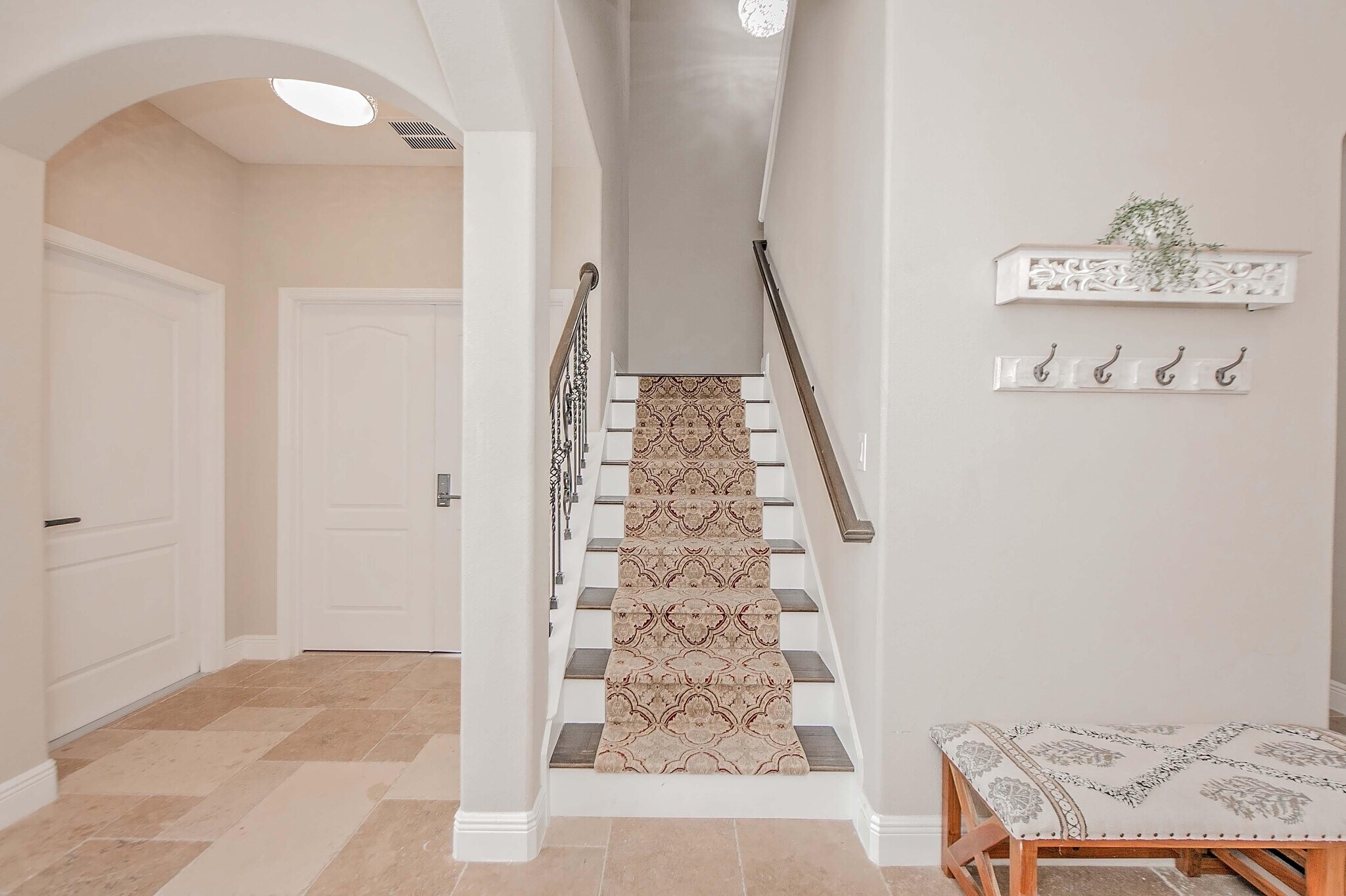 Building Photo - 3211 Solitude Ct