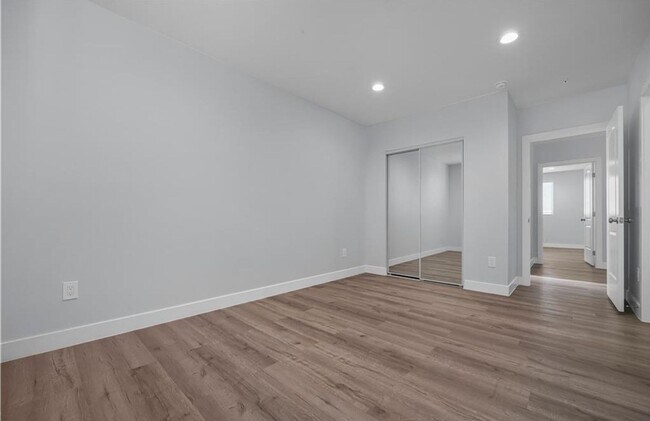 Building Photo - LANFRANCO(3743)