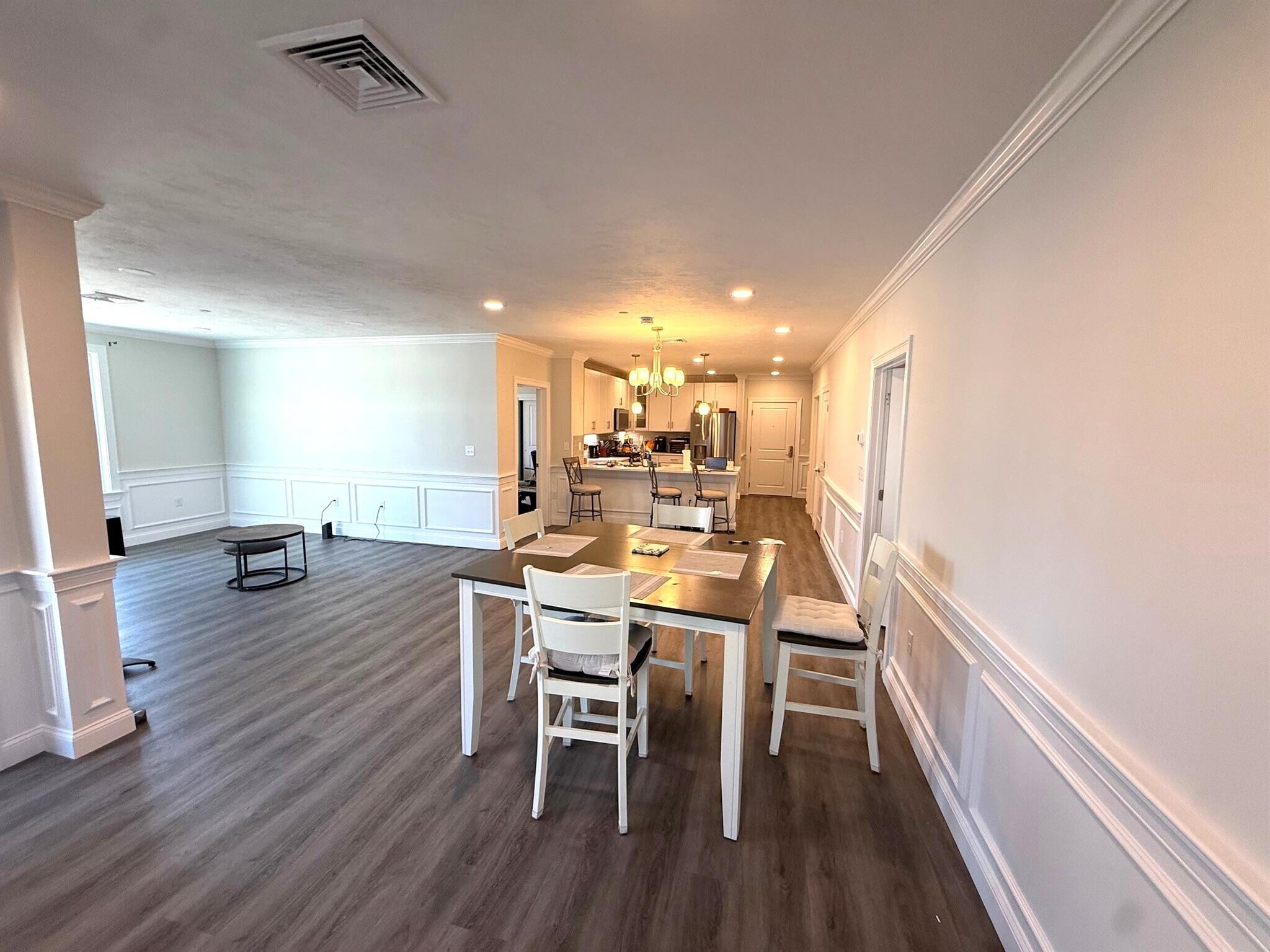 Building Photo - 320 Middlesex Ave