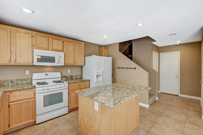 Building Photo - Quaint two-story home in a gated Las Vegas...