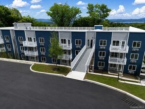 Building Photo - 16 Dowd St