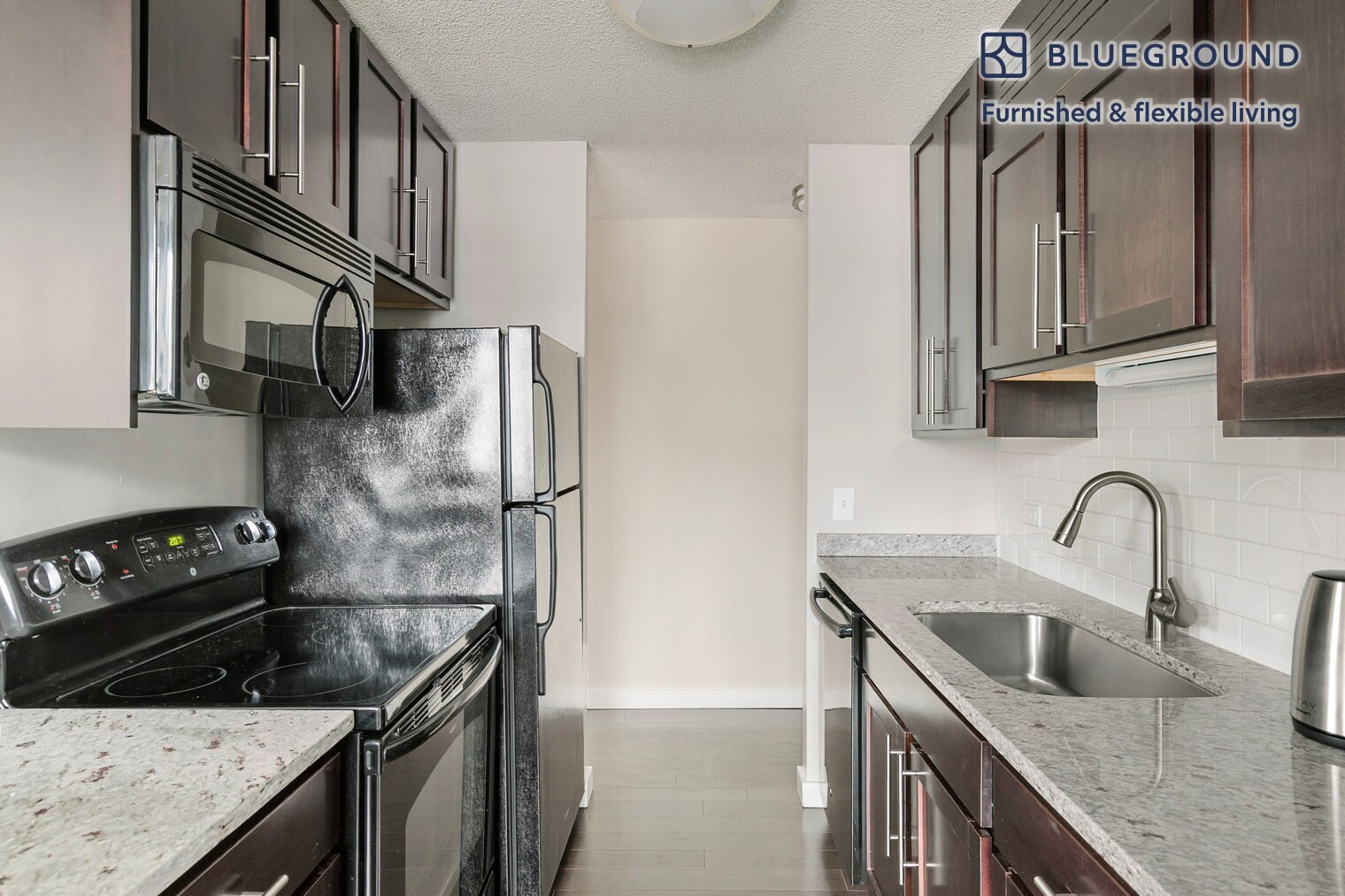 Building Photo - 77 W Huron St