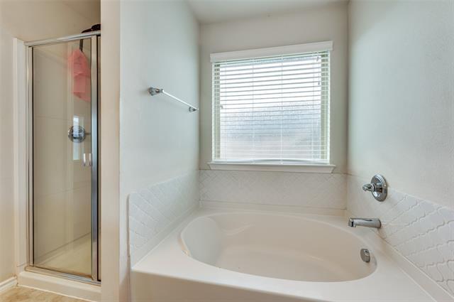 Building Photo - 4011 High Plains Dr