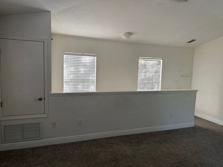 Building Photo - 14531 Cotswolds Dr