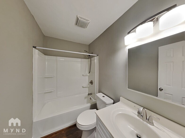 Building Photo - 3504 Berdan Ct