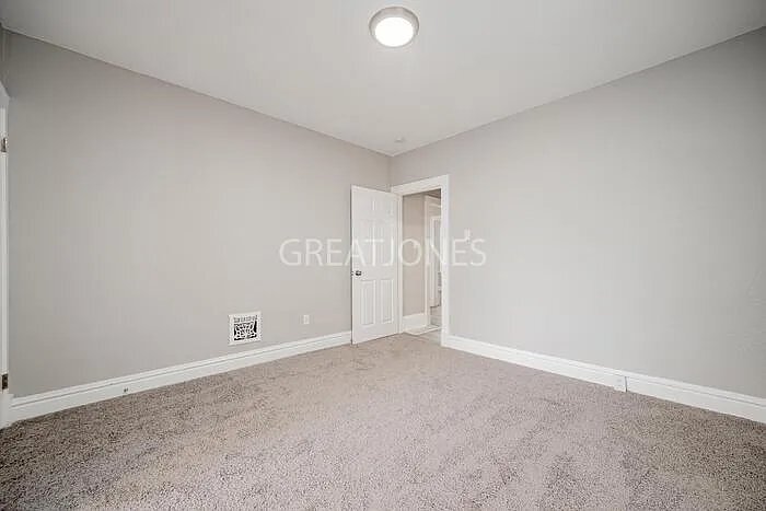 Building Photo - 3309 Osage St