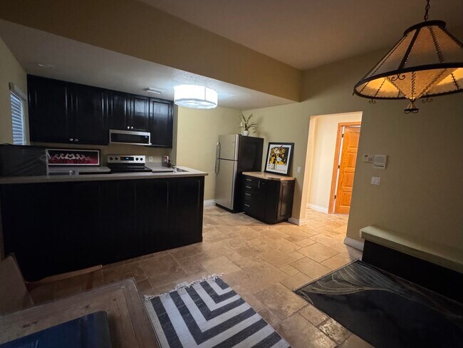 Casita / Kitchen #2 - 3160 Bel Air Dr