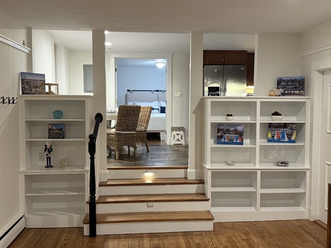 Building Photo - 26 Summer St