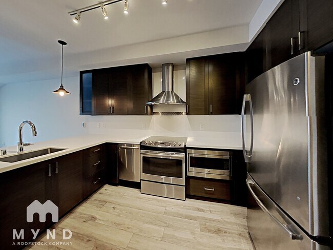 Building Photo - 1760 NW 56th St