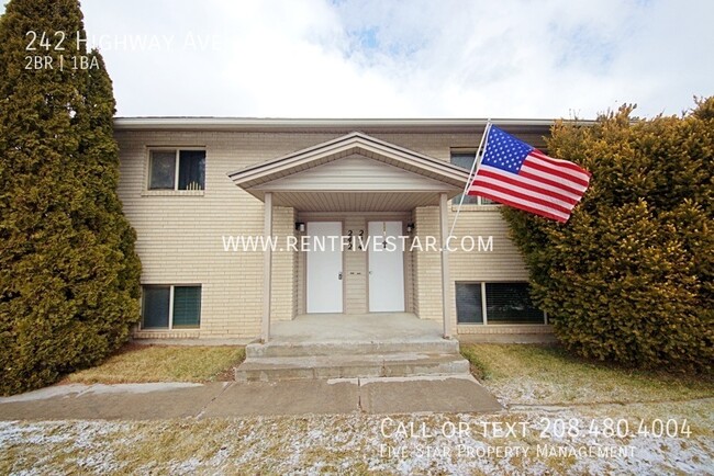 Primary Photo - 242 Hwy Ave