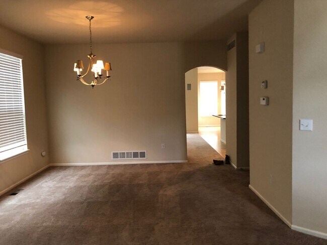 Building Photo - Wonderful Home in Fort Collins
