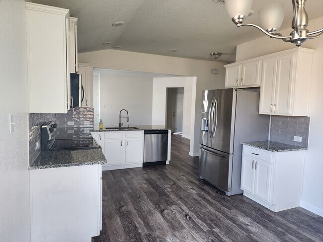Building Photo - 2135 Firefall Dr