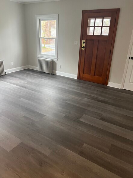 Building Photo - 11 Hudson Ave