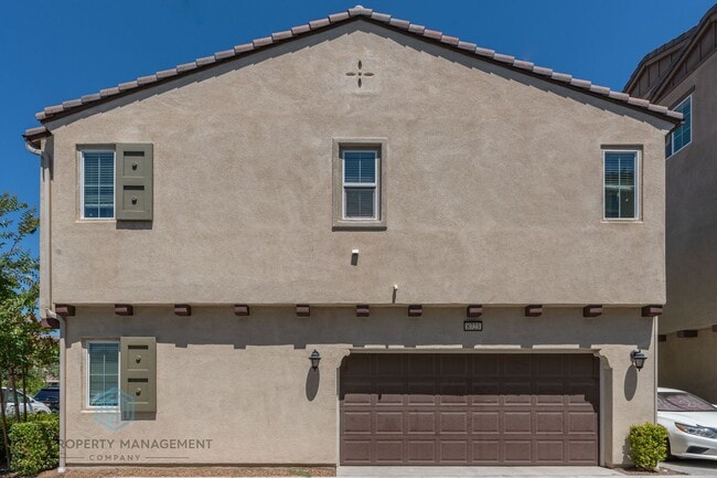 Building Photo - 4-bedroom, 3-bath home in the gated community of Harvest at The Preserve in Chino