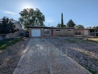 Building Photo - 2900 Parsifal St NE