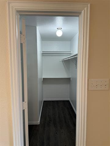 Building Photo - 12125 Walden Wood Dr
