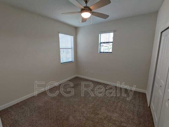 Building Photo - 1242 Sandwedge St