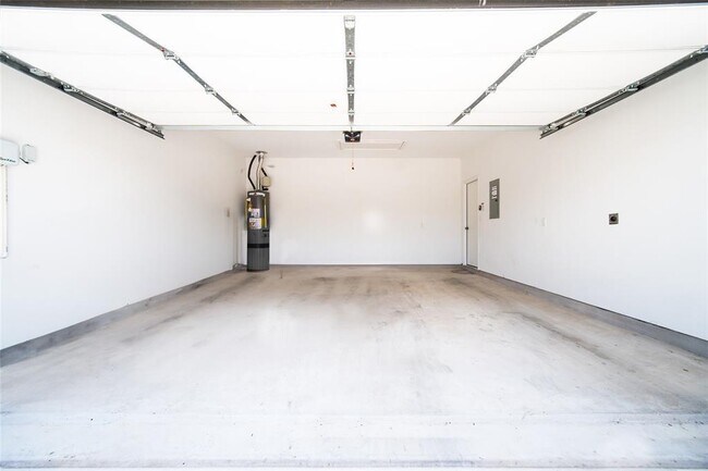 Building Photo - 13708 Tordillo Dr