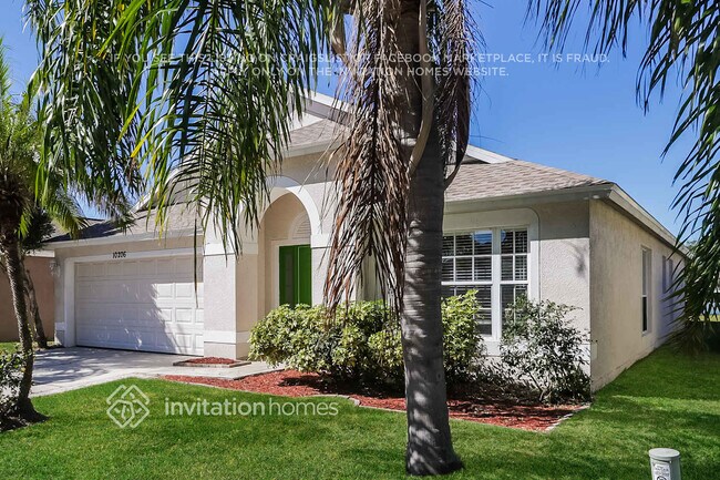 Building Photo - 10206 Hunters Haven Blvd