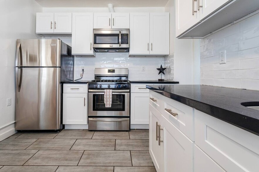 Building Photo - 1806 Washington Way