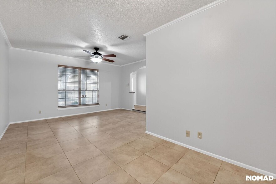 Building Photo - 5718 Charlie Chan Dr