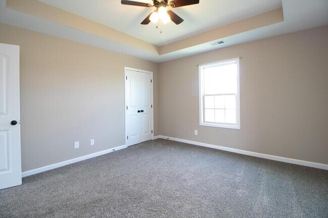 Building Photo - 502 Low Country Ct