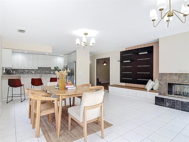 Building Photo - 289 Gull Dr S