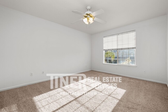 Building Photo - 6530 Aster Ct